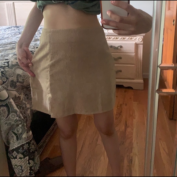 SHEIN Tan Skirt - Picture 9 of 9